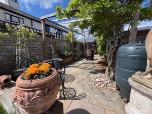 Photo 12- click for photo gallery